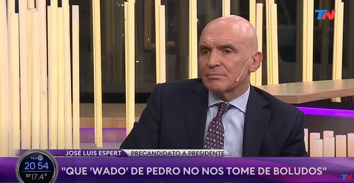 José Luis Espert dijo que Javier Milei "no representa al liberalismo": "Piensa gobernar con plebiscitos" y "tiene problemas serios con la Constitución"