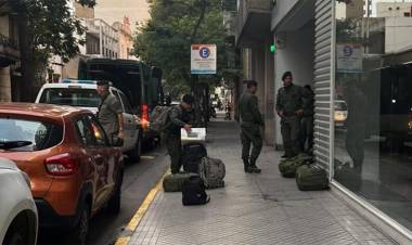 Seguridad: llegaron los primeros gendarmes y desembarcan autoridades nacionales para coordinar operativos