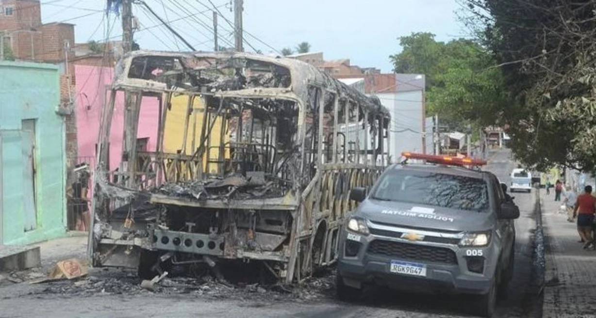 Brasil: advierten una "ola" de ataques criminales en 28 ciudades, Orquestados desde las prisiones.