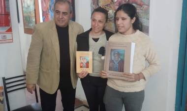 Se presentó libro en La Paz que cuenta con una versión en sistema Braile