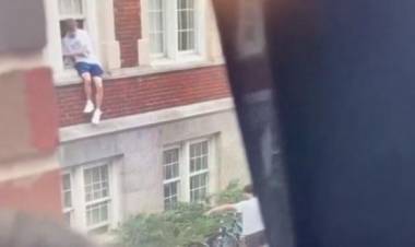 Terror en Carolina del Norte: disparos en la universidad provocaron una muerte y el salto de varios estudiantes