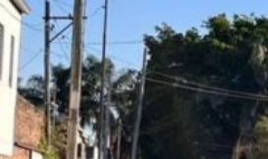 Un joven levantó una bolsa en la vía pública, en el Barrio San José, y se le detonó un artefacto explosivo.