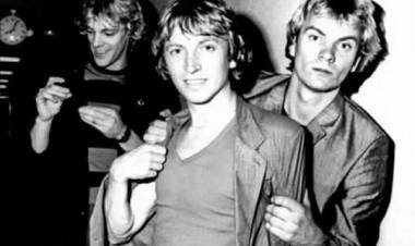 Hace 44 años lanzó su álbum debut, "Outlandos d'Amour" los Legendarios The Police.