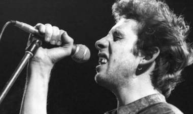 Murió a los 65 años Shane MacGowan, cantante de The Pogues