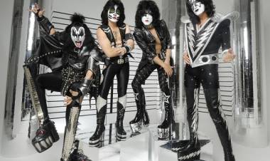 Los primeros shows de los «avatares» de KISS tendrán lugar en 2027