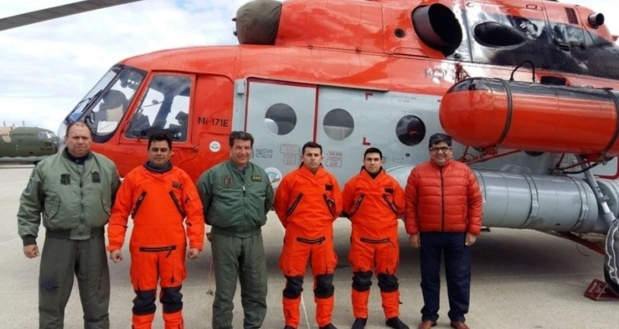 Ucrania: Ya fue derribado uno de los helicópteros que Milei le dio a Zelenski