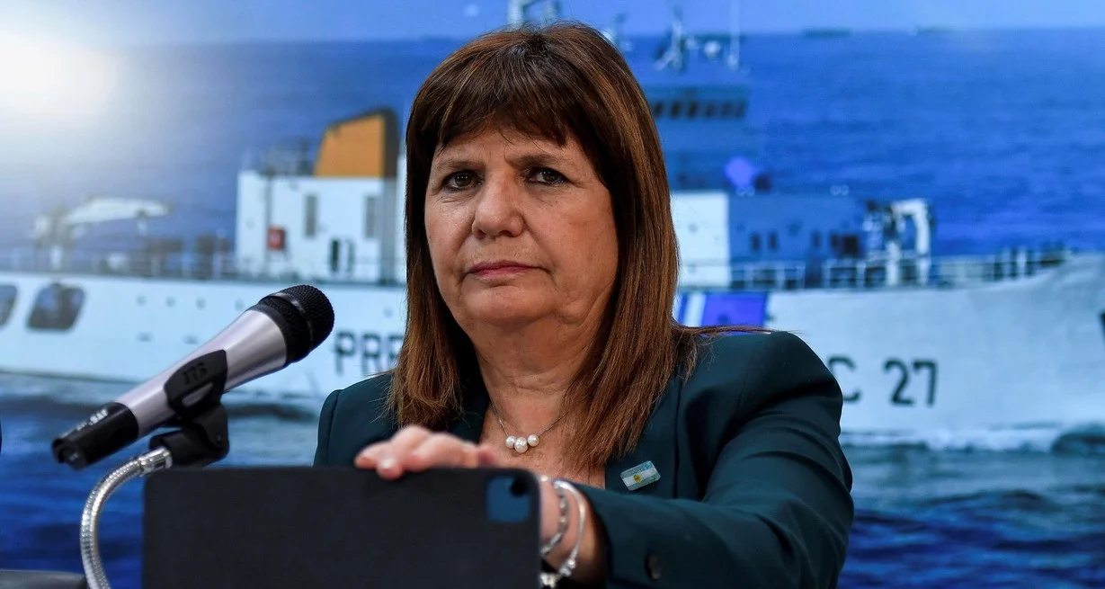 Patrullaje de ríos:  Patricia Bullrich relanzó el protocolo que le permite a Prefectura usar todo tipo de armas de fuego