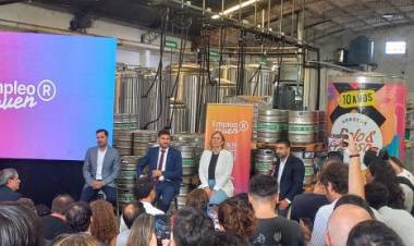 "Le pido a los docentes, desde lo más profundo de mi corazón, que vuelvan a las aulas"