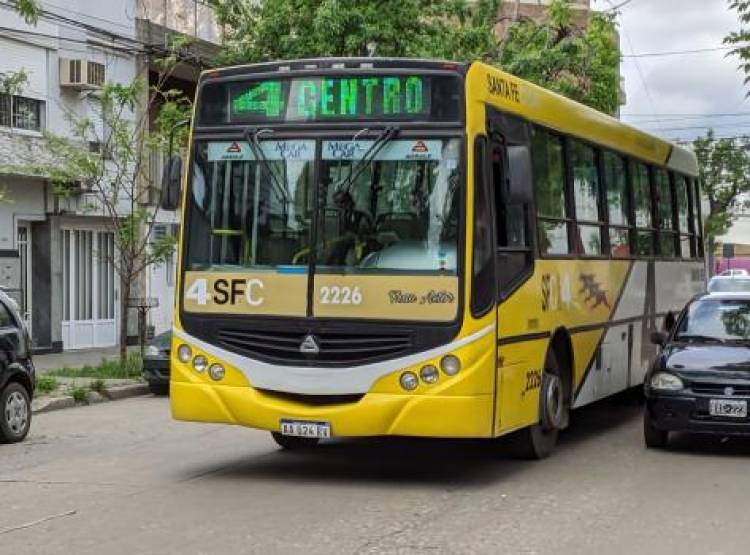 Sigue en pie el paro de colectivos para este viernes: "Si no vienen los recursos no vamos a poder hacer frente a la nueva escala salarial"