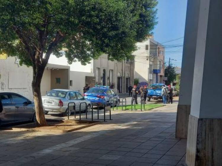 Importante operativo policial en una sinagoga céntrica