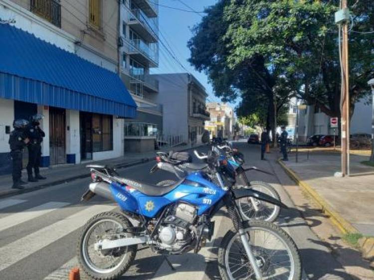 Importante operativo policial en una sinagoga céntrica