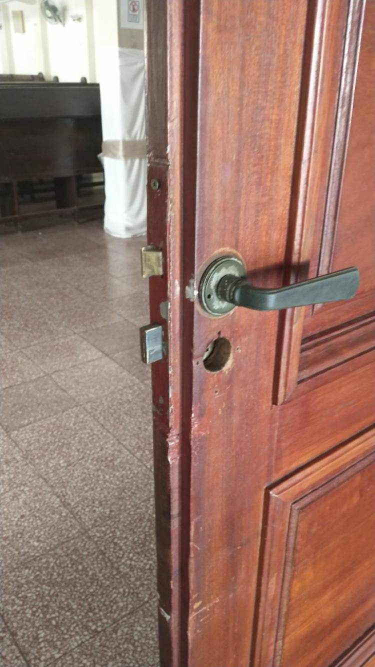 Importante operativo policial en una sinagoga céntrica