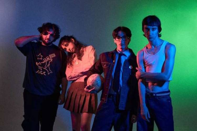 El Club Audiovisual presenta una versión de «Será» de Las Pelotas