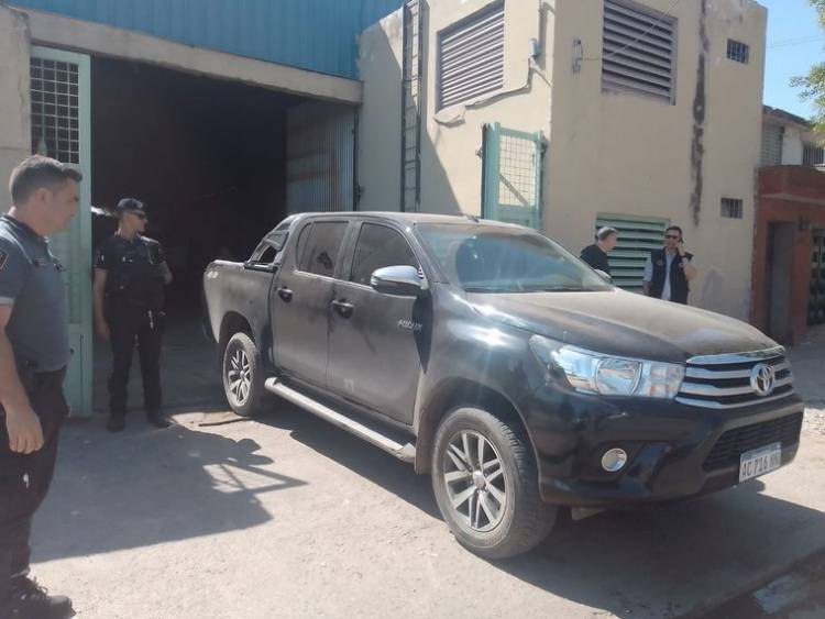 "Operación Grinch": desbaratan otra mafia de automotores en Córdoba