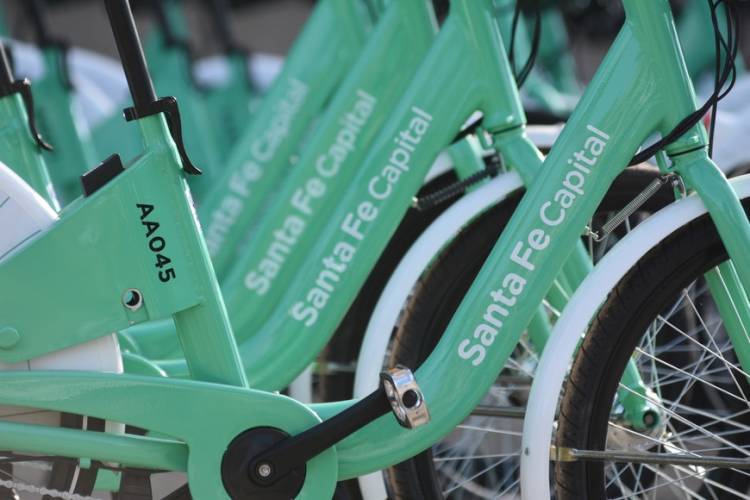 Santa Fe ya tiene 130 bicicletas públicas: cómo usarlas y dónde están las 22 estaciones