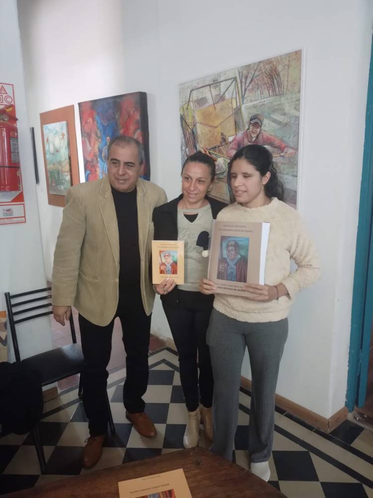 Se presentó libro en La Paz que cuenta con una versión en sistema Braile